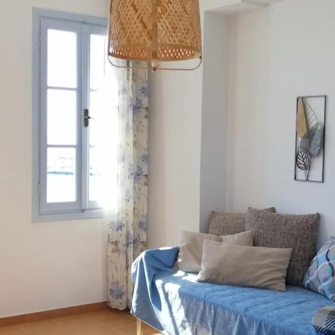 Aegina Port Apt 2-Διαμέρισμα Στο Λιμάνι Της Αίγινας 2 Luaran gambar