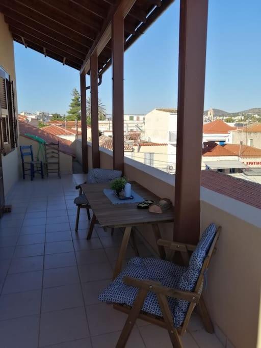 Aegina Port Apt 2-Διαμέρισμα Στο Λιμάνι Της Αίγινας 2 Luaran gambar