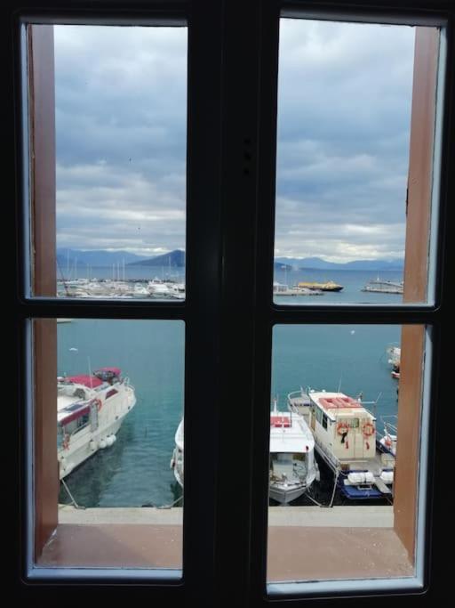 Aegina Port Apt 2-Διαμέρισμα Στο Λιμάνι Της Αίγινας 2 Luaran gambar